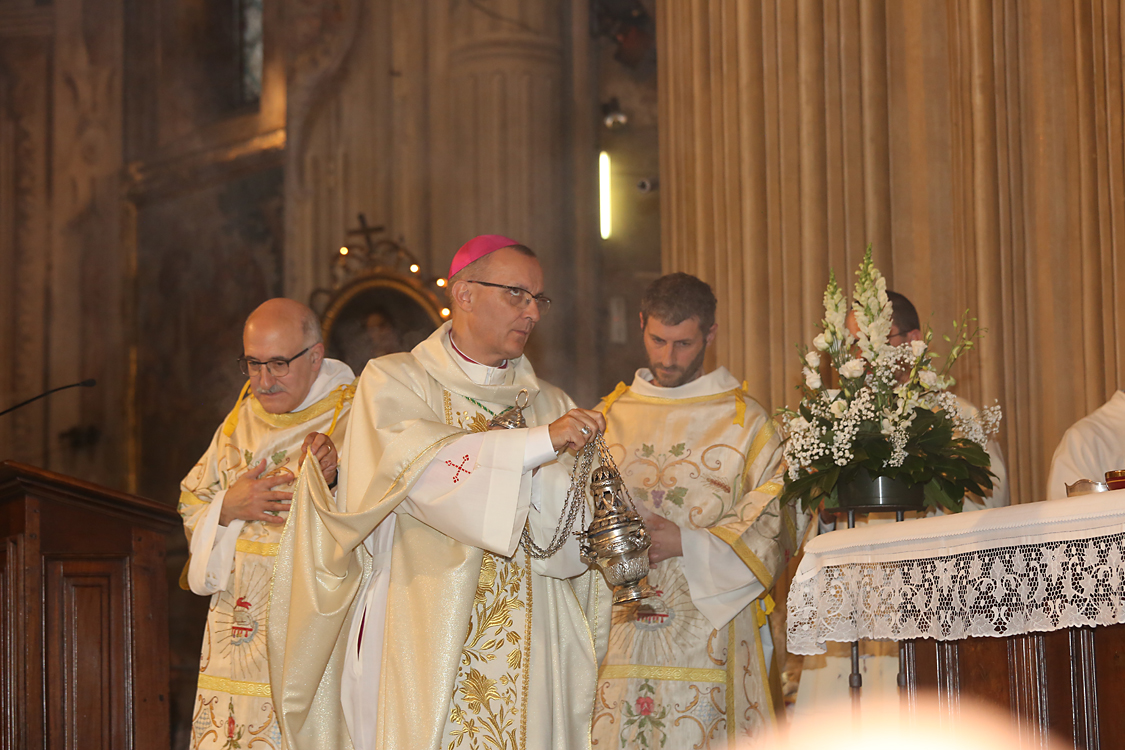 Monsignor Marco Prastaro Vescovo di Asti_309.jpg